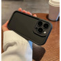 Чорний однотонний протиударний чохол на iPhone 15 pro  з бортами